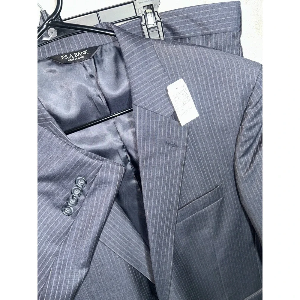 NWT Jos A bank Executive Collection Superfine Wool Pinstripe Suit 42r36 unhemmed